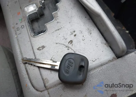 2010 Toyota Camry Le from USA, damaged, VIN 4T4BF3EK1AR003066